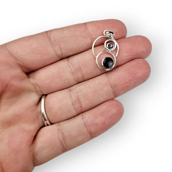 Circles Sterling Pendant Black Onyx Aurora Borealis Crystal Rhodium Plate 925 1" - Picture 5 of 6